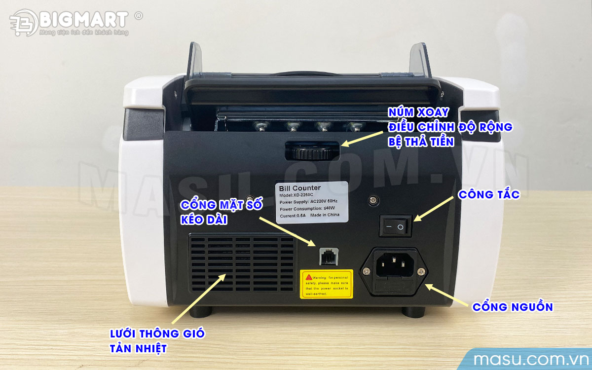 Mặt sau có sẵn cổng kết nối RJ11 với mặt số kéo dài, hệ thống tản nhiệt thông gió chống bụi